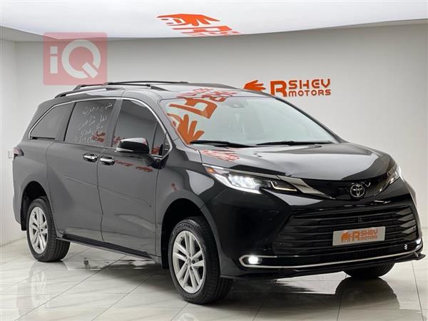 تويوتا سيينا 2023 للبيع في العراق - دهوك